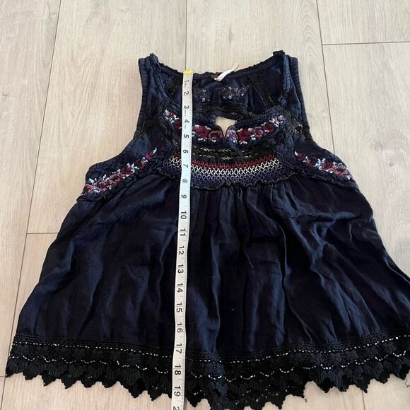 Free People Black Tank Top with Embroidery and Beading size M - Picture 3 of 6